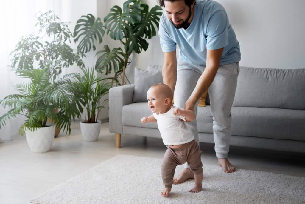 How to Move with Newborns and Toddlers: A Practical Guide for Families in 2026